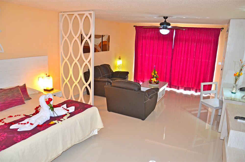 Suites Corazon Playa del Carmen Exterior photo