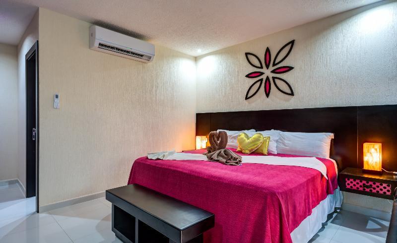 Suites Corazon Playa del Carmen Exterior photo